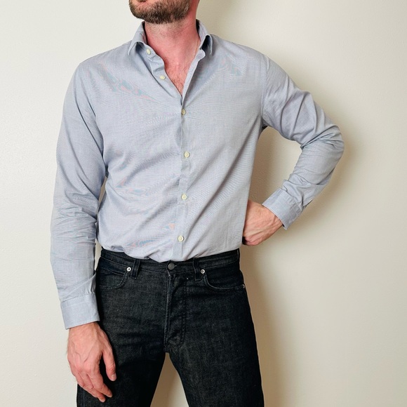 Banana Republic supima cotton Camden fit button down shirt - Picture 3 of 7